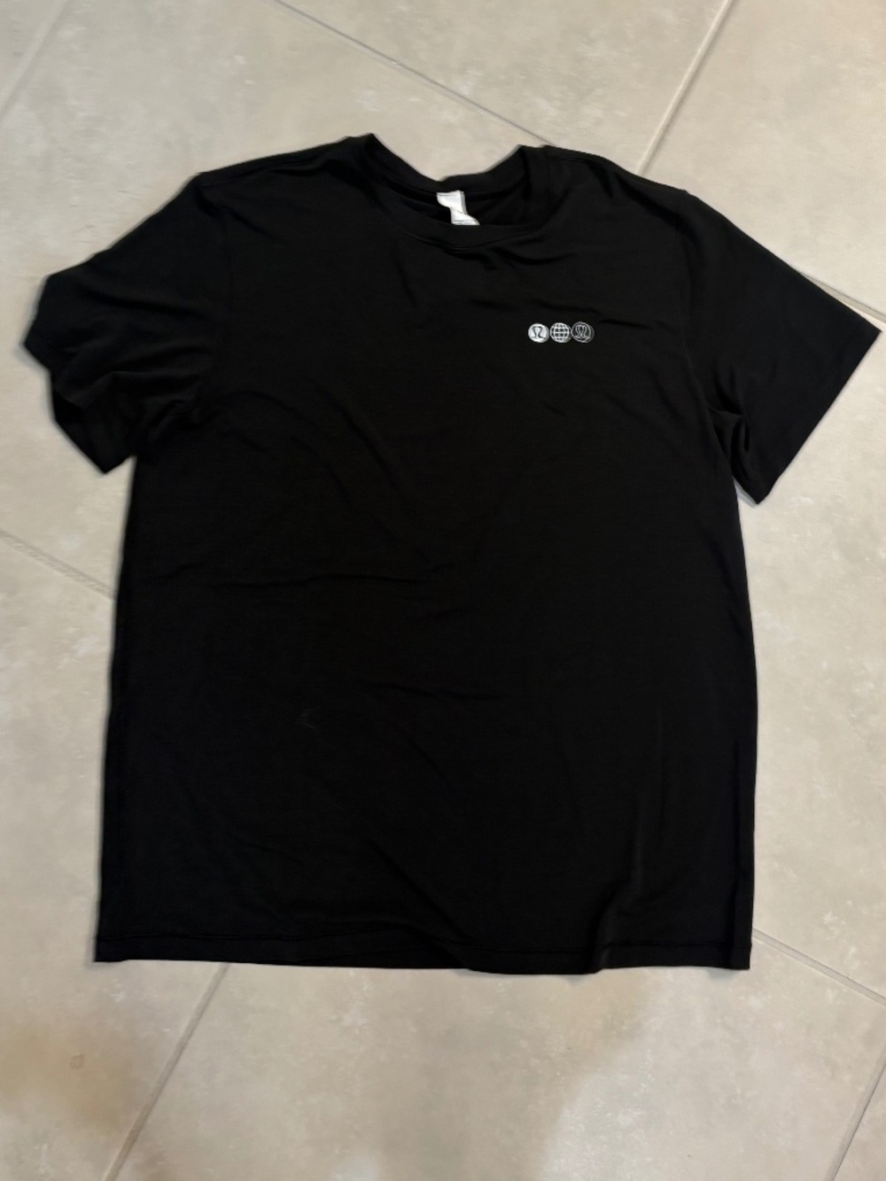 Lululemon Class of 1998 T-Shirt Women Size 8